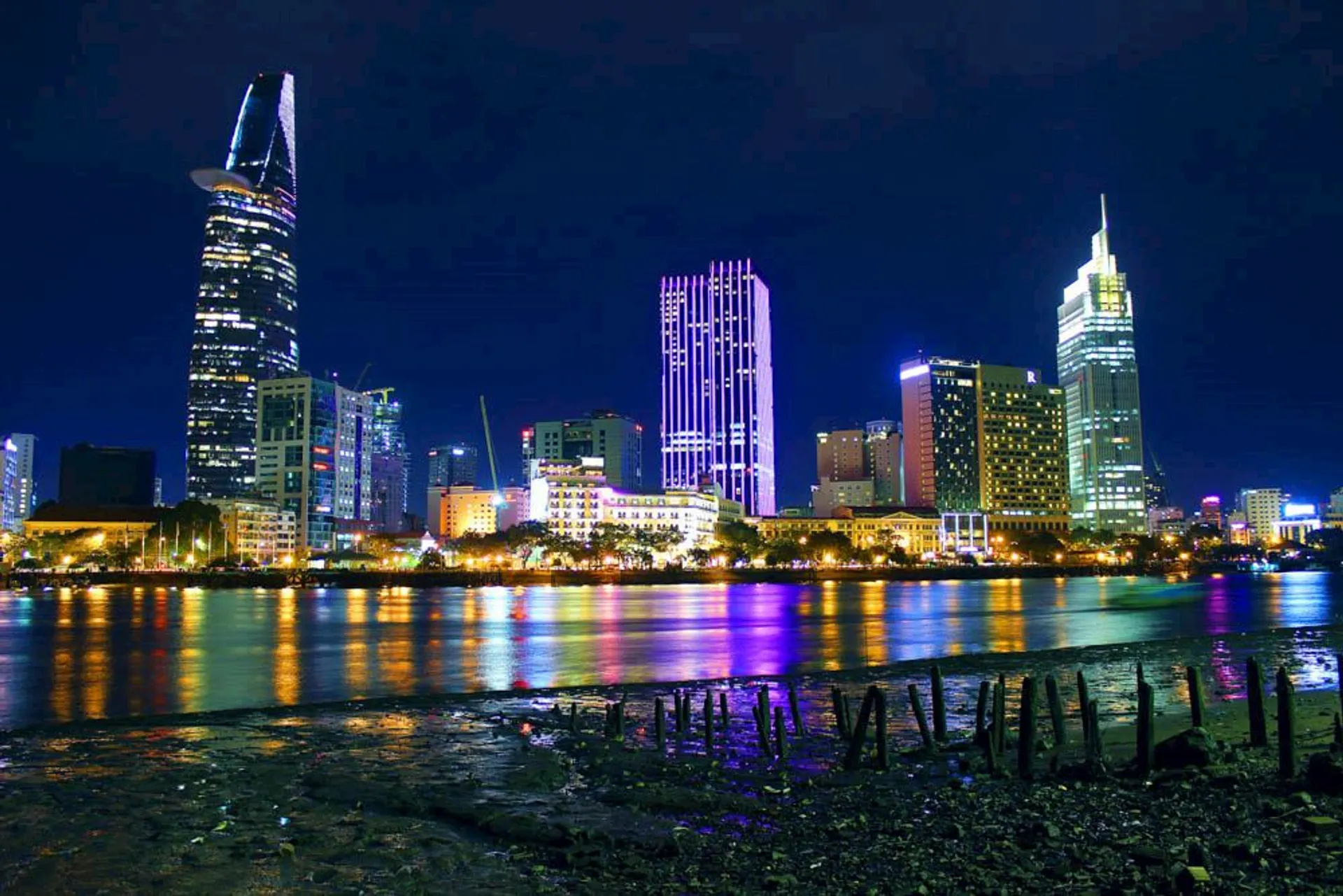 Image of VnExpress Ho Chi Minh City Midnight